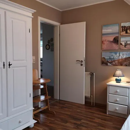 Riedefix Apartment *